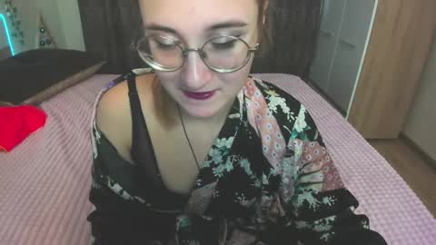 Elsa  online show from 12-26-24, 05:58