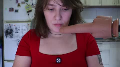 Elsa online show from 07-28-26, 07:39