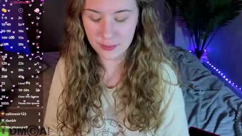 Elsie online show from 02-03-26, 06:51