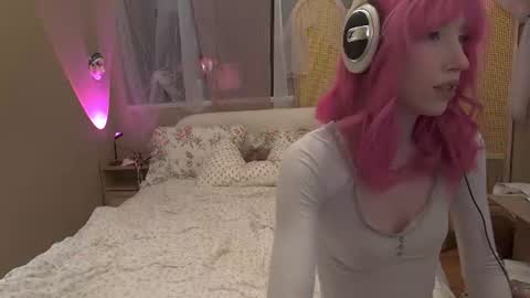Snapshot of elslove chatting on 07-31-26, 03:06 ELS online show from 07-31-26, 03:06