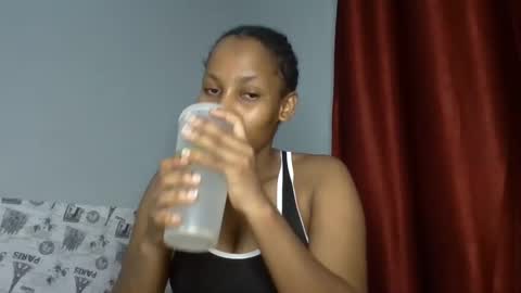 elsysmile online show from 02-04-25, 03:54