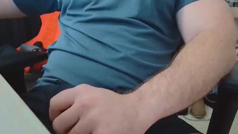 Snapshot of eltanke2206 chatting on 02-05-26, 08:02 alexgarg online show from 02-05-26, 08:02