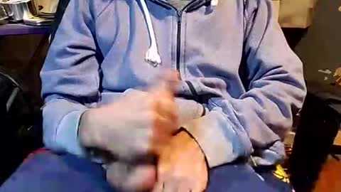 Snapshot of elvergg1 chatting on 02-09-26, 08:51 elvergg1 online show from 02-09-26, 08:51