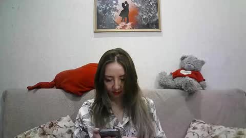 Snapshot of elvinasweet chatting on 11-06-25, 02:12 ElvinaSweet online show from 11-06-25, 02:12