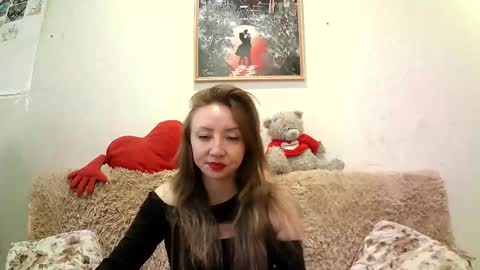 Snapshot of elvinasweet chatting on 01-13-26, 06:51 ElvinaSweet online show from 01-13-26, 06:51