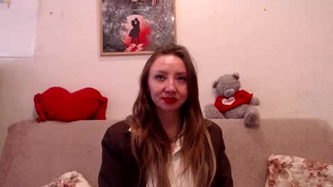 Snapshot of elvinasweet chatting on 03-02-26, 06:25 ElvinaSweet online show from 03-02-26, 06:25