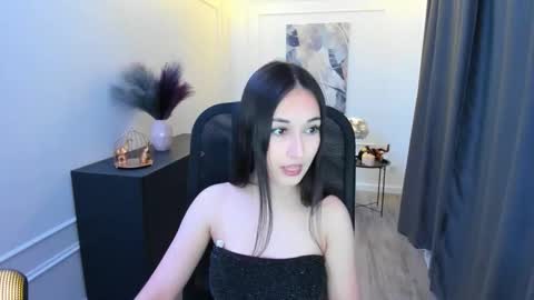 Snapshot of elvirawesdety chatting on 02-27-26, 05:40 Elvira online show from 02-27-26, 05:40