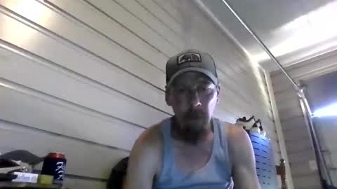 elwooood7 online show from 05-25-26, 03:29