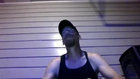elwooood7 online show from 05-31-26, 11:06