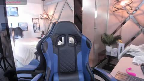 --- Ely--- online show from 04-23-26, 09:39