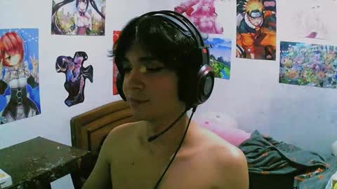 Snapshot of elyane_lys chatting on 11-26-25, 05:30 Elyane Lys online show from 11-26-25, 05:30