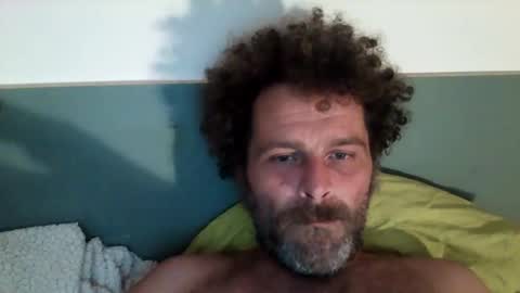 Snapshot of elyjahoye chatting on 11-26-25, 09:05 elyjahoye online show from 11-26-25, 09:05