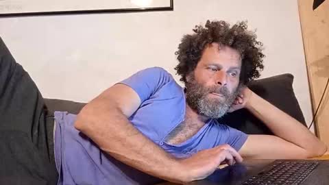 Snapshot of elyjahoye chatting on 03-09-26, 09:08 elyjahoye online show from 03-09-26, 09:08