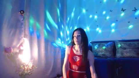 Elisa online show from 02-16-26, 06:37