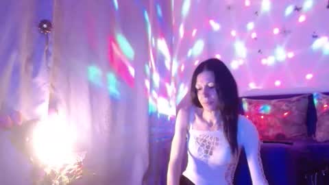 Elisa online show from 02-23-26, 06:16