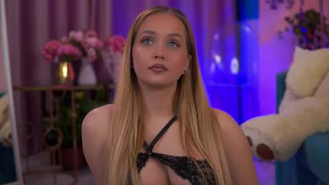 Elyssa online show from 01-16-26, 07:40