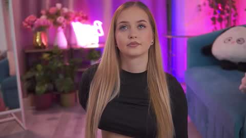 Elyssa online show from 02-01-26, 07:12