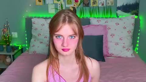 Snapshot of elza_hofffman chatting on 07-19-26, 10:13 Chloyka online show from 07-19-26, 10:13