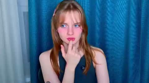 Snapshot of elza_hofffman chatting on 07-28-26, 11:48 Chloyka online show from 07-28-26, 11:48