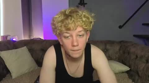 em_chipsi online show from 07-24-26, 05:00
