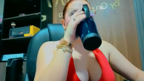 Snapshot of ema_04 chatting on 02-09-26, 02:21 Estefany Martinez Acua INSTAGRAM ema 04oficial online show from 02-09-26, 02:21