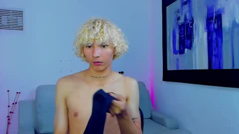 Ema Gold online show from 04-09-26, 06:19