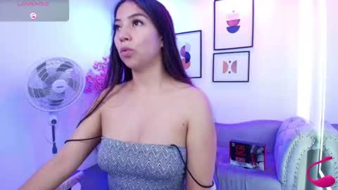 Ema louisx  online show from 06-16-26, 06:21