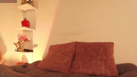 Snapshot of ema_parkerr chatting on 03-08-26, 02:04 ema_parkerr online show from 03-08-26, 02:04