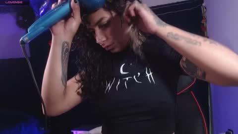 Snapshot of ema_ploxx chatting on 03-08-26, 06:06 ema_ploxx online show from 03-08-26, 06:06