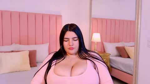 EmaGray online show from 07-23-26, 12:03