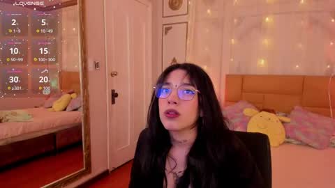 Emma online show from 07-08-26, 03:44