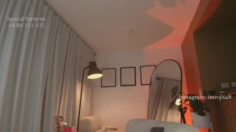 Snapshot of emam_taylor_ chatting on 11-23-25, 12:10 IG imrojita8 online show from 11-23-25, 12:10