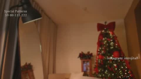 Snapshot of emam_taylor_ chatting on 11-30-25, 01:20 IG imrojita8 online show from 11-30-25, 01:20