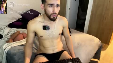 Snapshot of emanuell___ chatting on 05-08-26, 02:28 emanuell___ online show from 05-08-26, 02:28