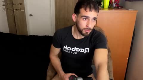 Snapshot of emanuell___ chatting on 06-10-26, 12:55 emanuell___ online show from 06-10-26, 12:55