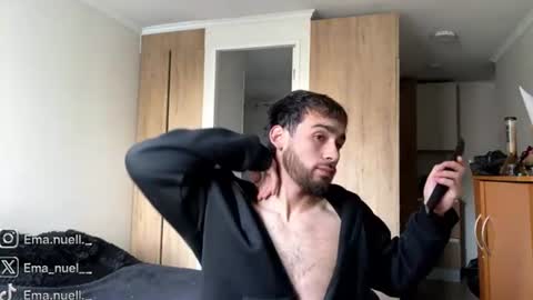 Snapshot of emanuell___ chatting on 06-27-26, 06:46 emanuell___ online show from 06-27-26, 06:46
