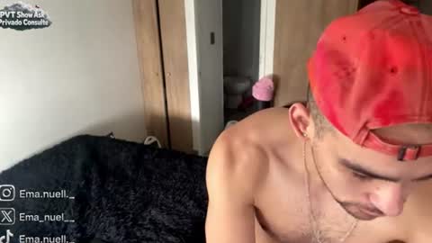 Snapshot of emanuell___ chatting on 07-26-26, 06:59 emanuell___ online show from 07-26-26, 06:59