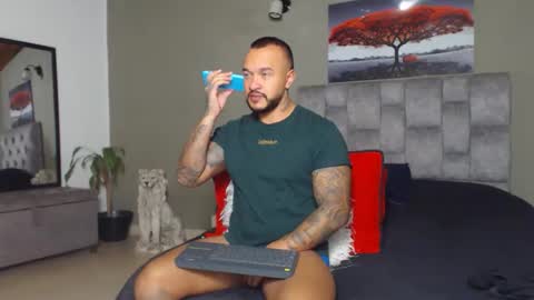 emanuelspencer online show from 10-18-25, 02:47