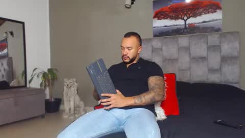 emanuelspencer online show from 10-20-25, 05:02