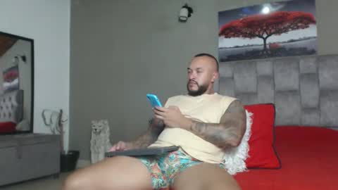 Snapshot of emanuelspencer chatting on 01-07-26, 06:54 emanuelspencer online show from 01-07-26, 06:54