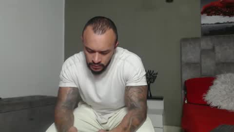 Snapshot of emanuelspencer chatting on 03-02-26, 07:15 emanuelspencer online show from 03-02-26, 07:15