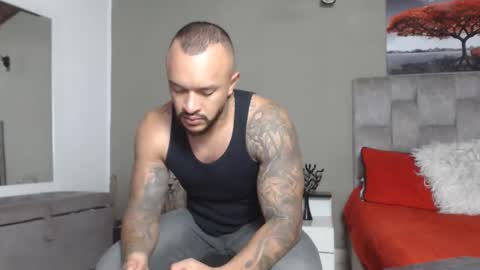 Snapshot of emanuelspencer chatting on 03-09-26, 12:58 emanuelspencer online show from 03-09-26, 12:58