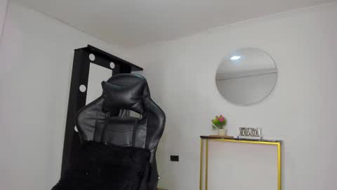 . online show from 12-03-25, 10:57