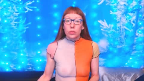 Ember Starleena online show from 01-20-25, 01:21