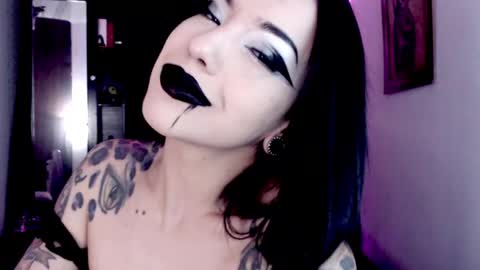 Emerald Black online show from 05-23-26, 03:56