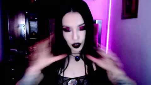 Emerald Black online show from 07-28-26, 05:25