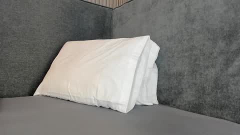 emelie_89 online show from 11-22-25, 11:53