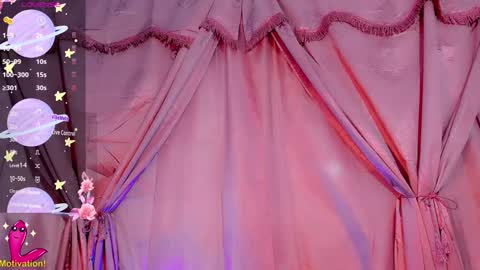 Snapshot of emely_rous chatting on 01-14-25, 02:19 Emely Rous online show from 01-14-25, 02:19