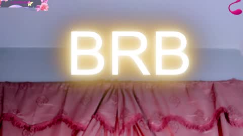 Snapshot of emely_rous chatting on 01-14-25, 08:31 Emely Rous online show from 01-14-25, 08:31