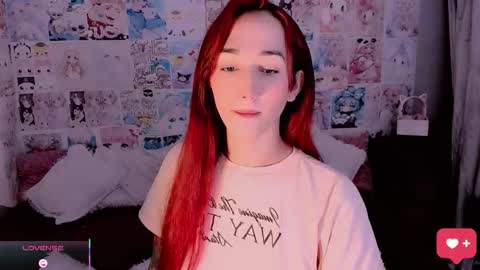 Snapshot of emely_rous chatting on 11-13-25, 01:43 Emely Rous online show from 11-13-25, 01:43